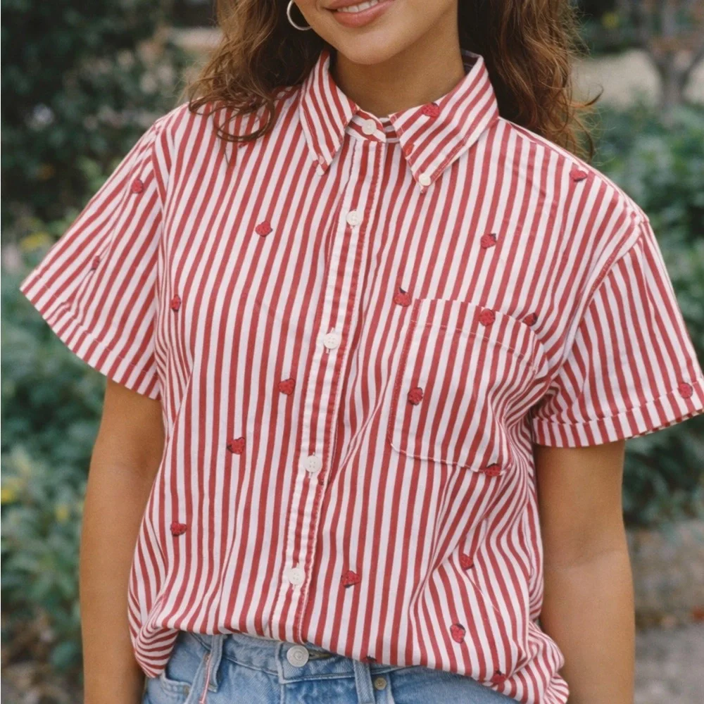 St. John’s Bay Strawberry Striped Button-Up Fruit Top Women’s M Cotton 90s Retro - Picture 2 of 9